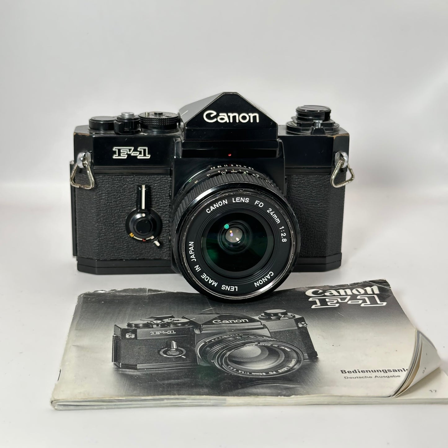 Canon F1 inkl. 28mm f/2.8