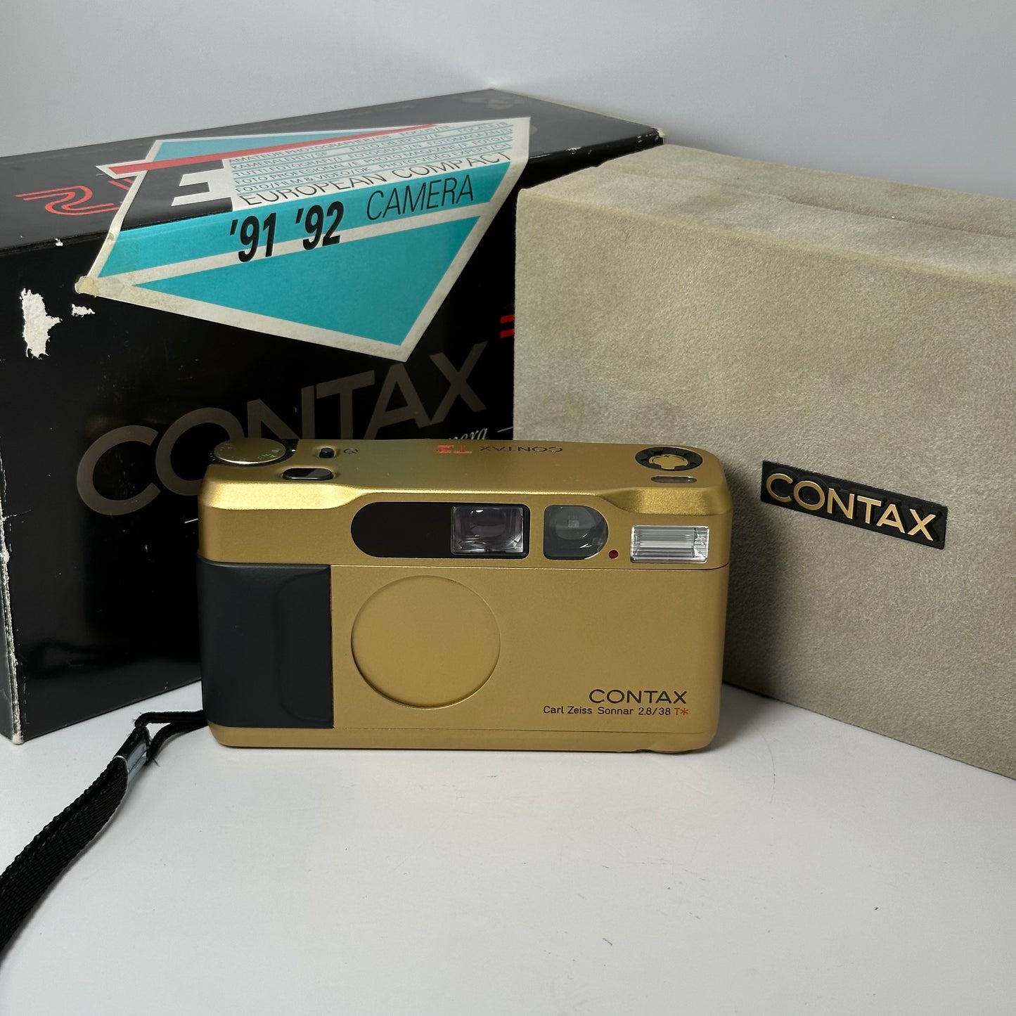 Contax T2 Gold Titan inkl. OVP