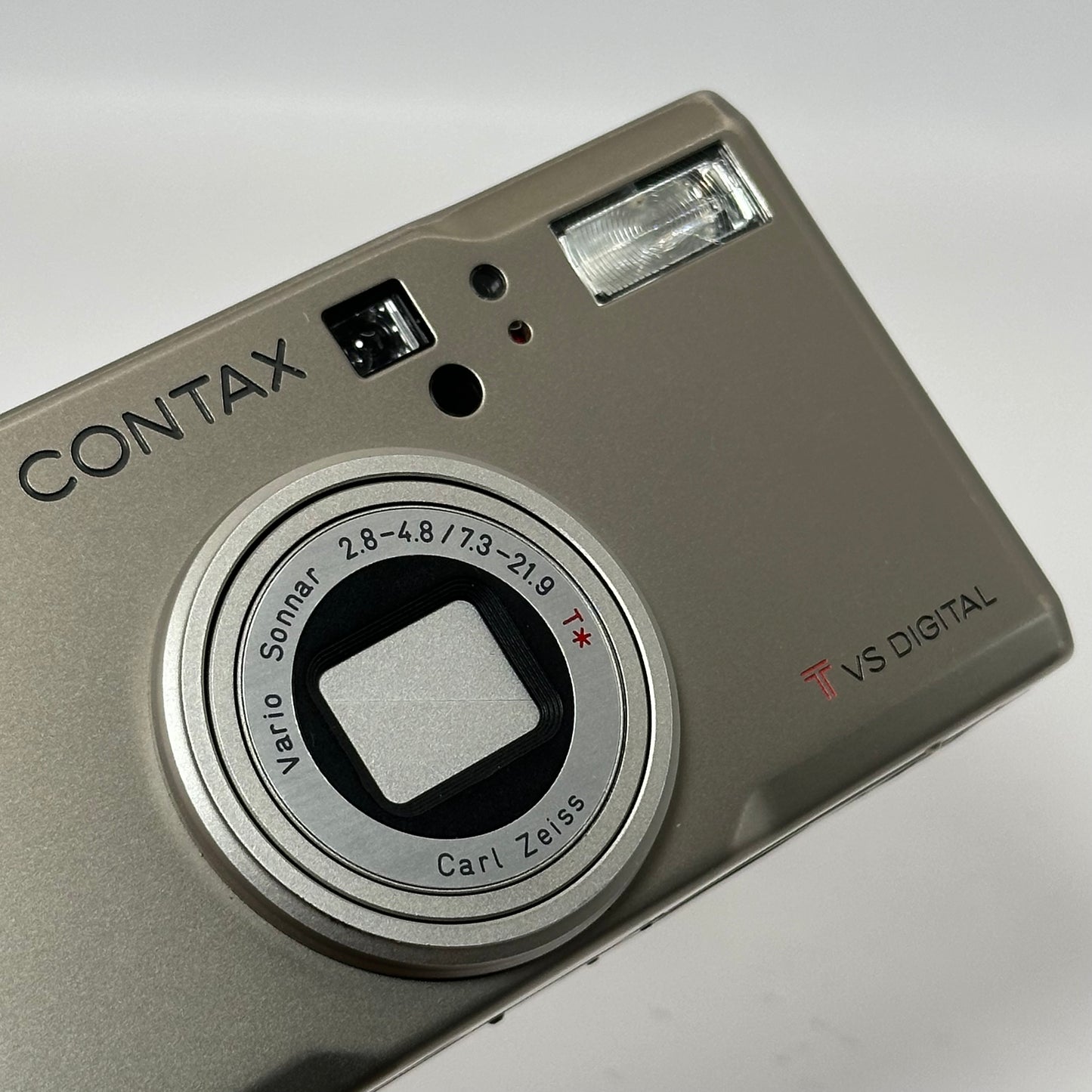 Contax T VS DIGITAL OVP