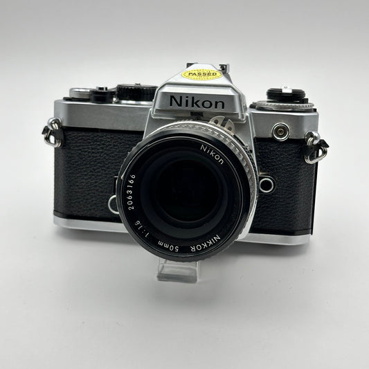 Nikon FE inkl. Nikkor 50mm f/1.8