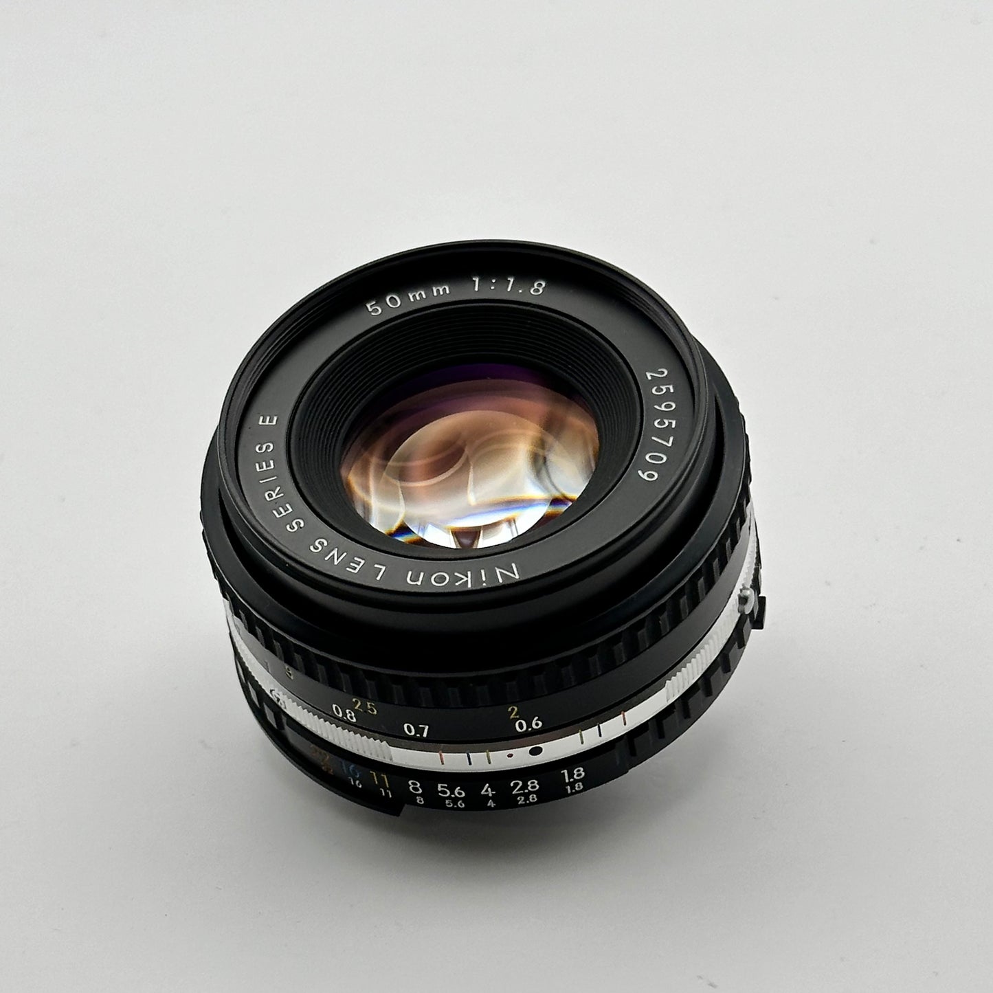 Nikon FE Schwarz inkl. Nikkor 50mm f/1.8 E (Pancake)