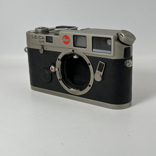 Leica M6 Titan