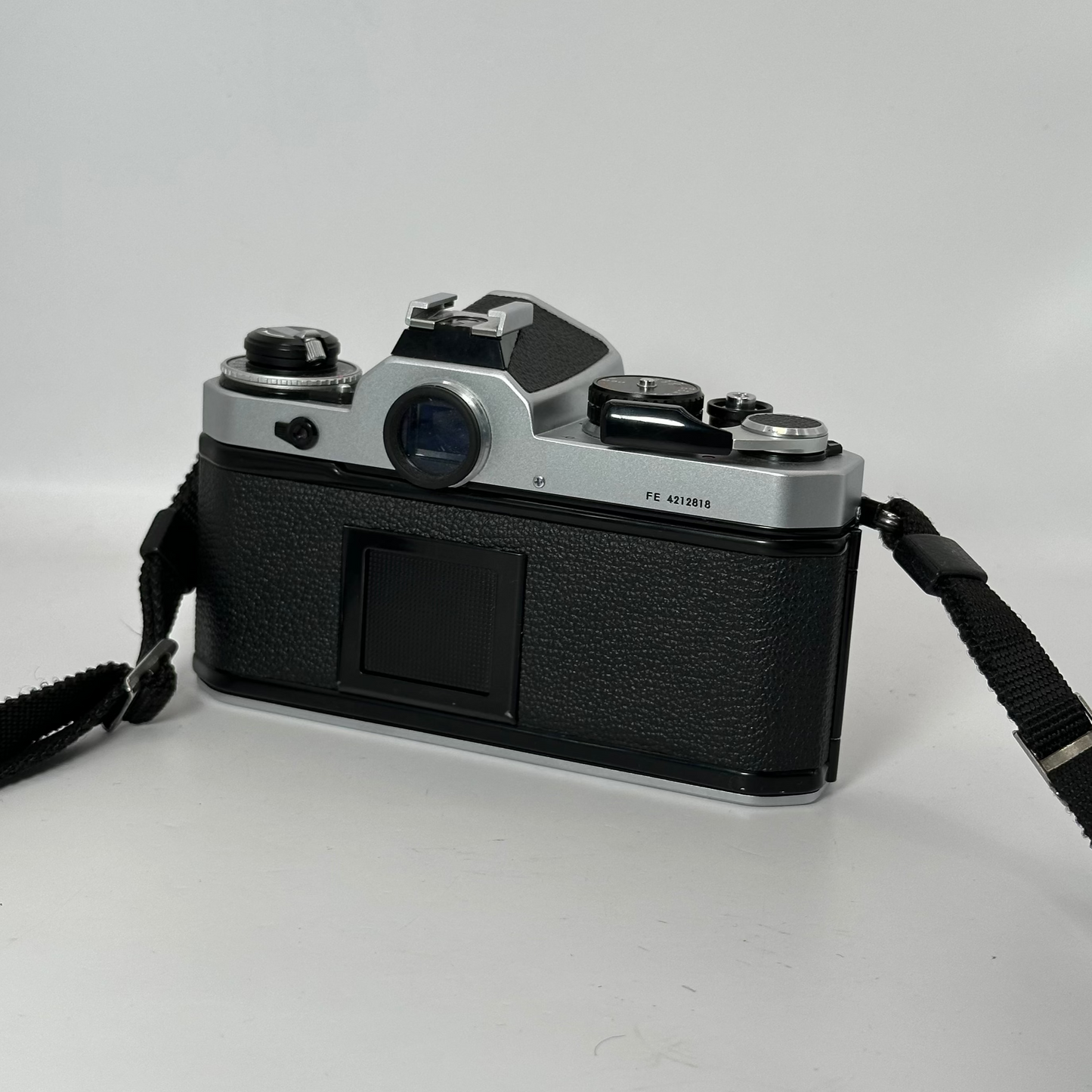 Nikon FE Body