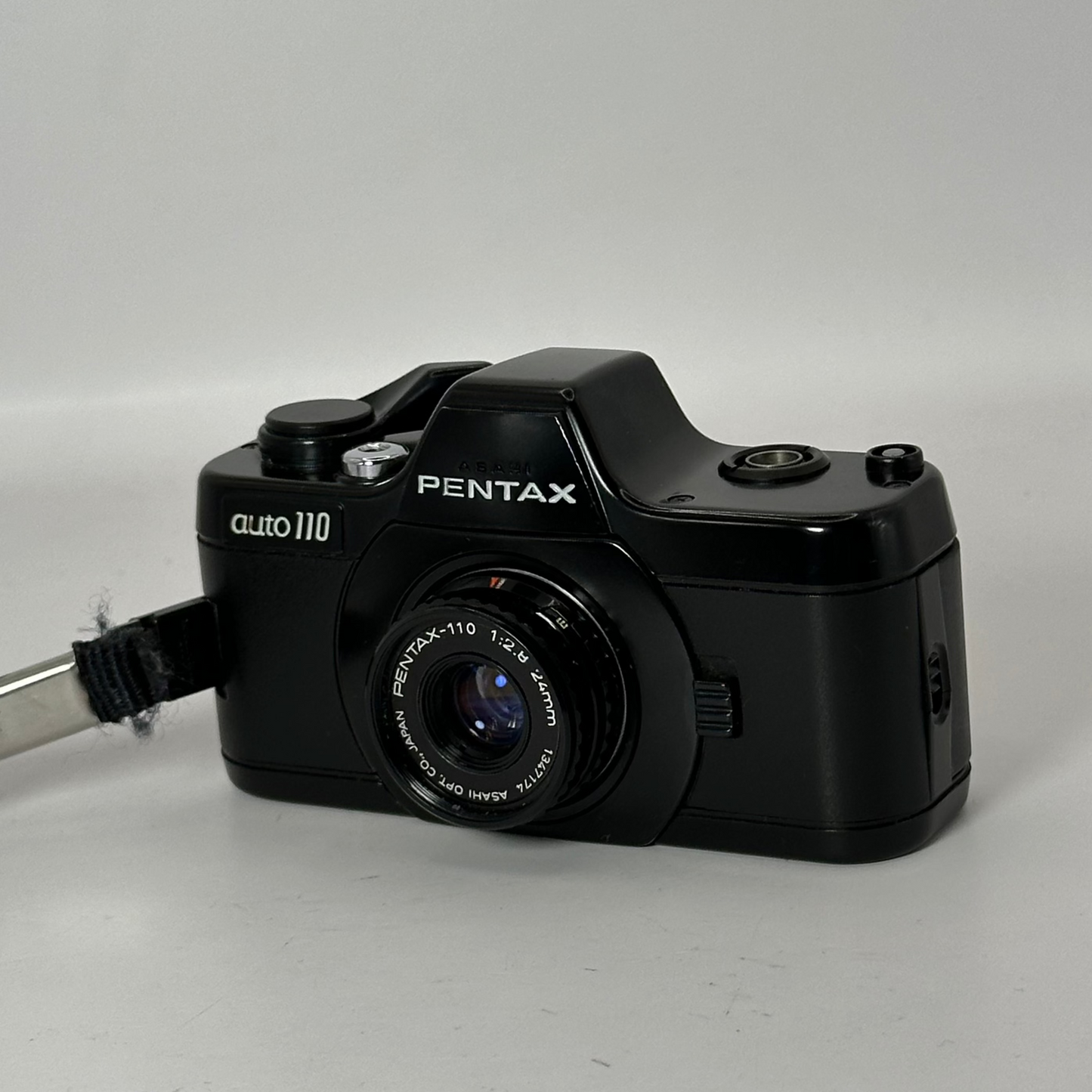 Pentax auto 110 24mm f/2.8 + 18mm f/2.8 in OVP